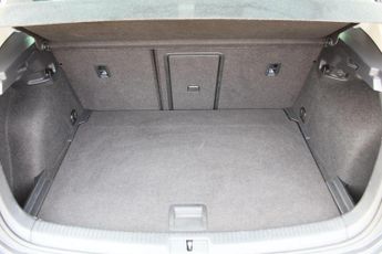 VOLKSWAGEN GOLF 1.5 TSI EVO Match