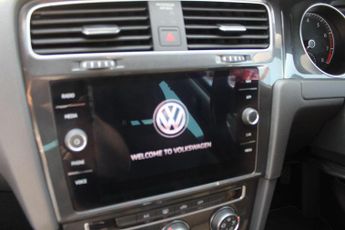 VOLKSWAGEN GOLF 1.5 TSI EVO Match