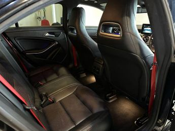 MERCEDES-BENZ CLA 2.0 CLA250 Engineered by AMG