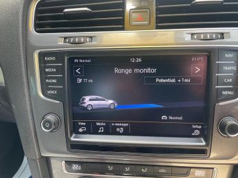 VOLKSWAGEN GOLF e-Golf