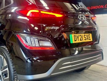 HYUNDAI KONA 64kWh Premium Auto 5dr (10.5kW Charger)