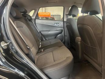 HYUNDAI KONA 64kWh Premium Auto 5dr (10.5kW Charger)