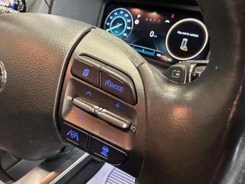 HYUNDAI KONA 64kWh Premium Auto 5dr (10.5kW Charger)