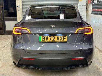TESLA MODEL Y (Dual Motor) Long Range Auto 4WDE 5dr