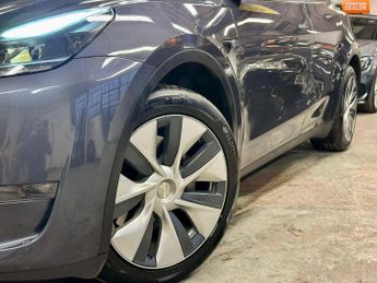 TESLA MODEL Y (Dual Motor) Long Range Auto 4WDE 5dr