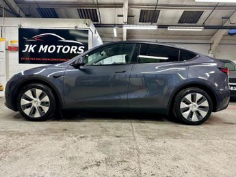 TESLA MODEL Y (Dual Motor) Long Range Auto 4WDE 5dr
