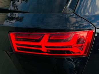 AUDI Q7 3.0 TDI V6 S line Tiptronic quattro Euro 6 (s/s) 5dr