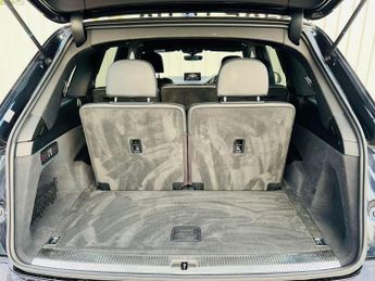 AUDI Q7 3.0 TDI V6 S line Tiptronic quattro Euro 6 (s/s) 5dr