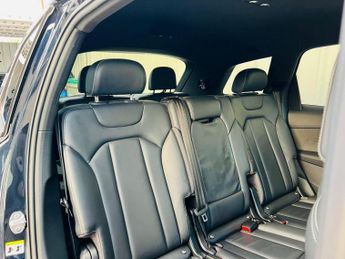 AUDI Q7 3.0 TDI V6 S line Tiptronic quattro Euro 6 (s/s) 5dr