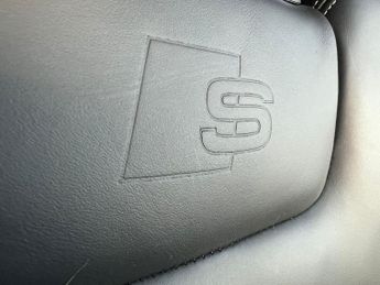 AUDI Q7 3.0 TDI V6 S line Tiptronic quattro Euro 6 (s/s) 5dr
