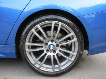 BMW 3 SERIES 3.0 330d M Sport Auto Euro 6 (s/s) 4dr