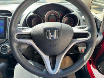 HONDA FIT -