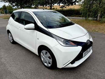 Toyota AYGO 1.0 VVT-i x-play