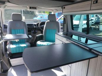 VOLKSWAGEN TRANSPORTER 2.0 TDI BlueMotion Tech T32 140 Trendline LWB Auto 4-Berth Campe