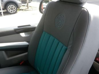 VOLKSWAGEN TRANSPORTER 2.0 TDI BlueMotion Tech T32 140 Trendline LWB Auto 4-Berth Campe