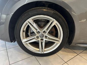 AUDI A4 AVANT 2.0 TFSI S line