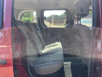 RENAULT Kangoo 1.6 16V Expression