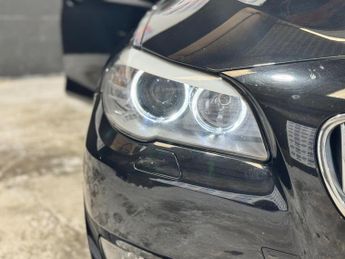 BMW 5 SERIES 2.0 520d SE Saloon