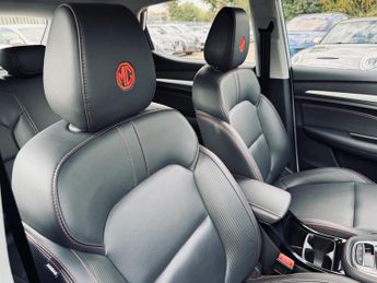 MG ZS 1.0 T-GDI Exclusive Auto Euro 6