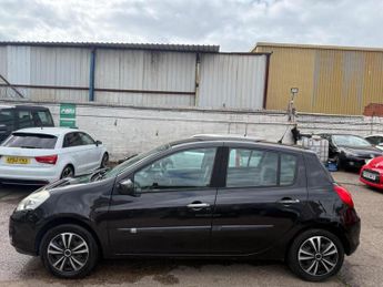 RENAULT CLIO 1.6 VVT Expression Auto Euro 5 5dr