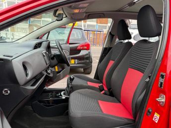 TOYOTA YARIS 1.33 Dual VVT-i Sport Euro 5 5dr Euro 5