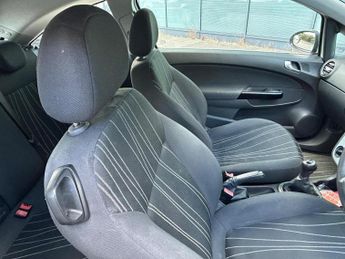 VAUXHALL CORSA 1.2i 16v Exclusiv 3dr