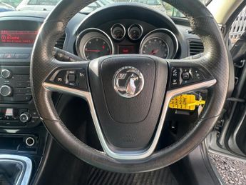 VAUXHALL INSIGNIA 2.0 CDTi ecoFLEX SRi
