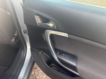 VAUXHALL INSIGNIA 2.0 CDTi ecoFLEX SRi