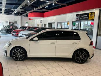 VOLKSWAGEN GOLF 2.0 TDI GTD