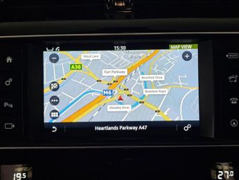 JAGUAR XE 2.0d Portfolio Auto AWD Euro 6 (s/s) 4dr