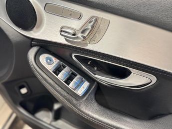 MERCEDES-BENZ C CLASS 2.1 C220d Sport