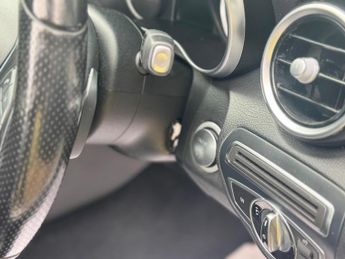 MERCEDES-BENZ C CLASS 2.1 C220d Sport