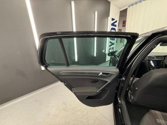VOLKSWAGEN GOLF 2.0 TSI GTI Performance DSG Euro 6 (s/s) 5dr