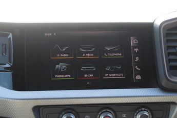 AUDI A1 1.5 TFSI 35 S line Style Edition
