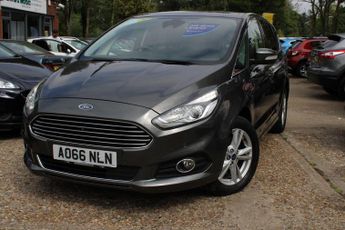 Ford S-Max 1.5 T EcoBoost Titanium