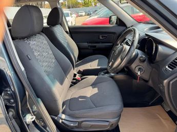 KIA SOUL 1.6 CRDi 2
