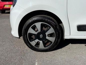 RENAULT TWINGO 1.0 SCe Play Euro 6 5dr