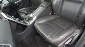 VOLVO S60 1.6 D DRIVe SE Lux