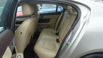 JAGUAR XF 2.2 d Premium Luxury