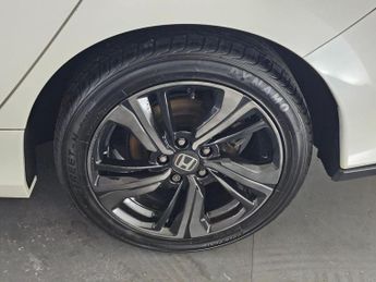 HONDA CIVIC 1.0 VTEC Turbo SR Euro 6 (s/s) 5dr