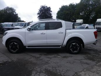 NISSAN NAVARA 2.3 dCi Tekna Auto Pick-Up