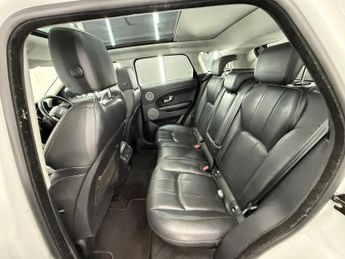 LAND ROVER RANGE ROVER EVOQUE 2.0 TD4 SE Tech Auto 4WD Euro 6 (s/s) 5dr