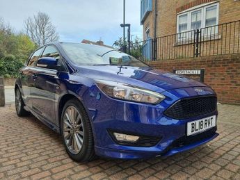 Ford Focus 1.0 T EcoBoost ST-Line
