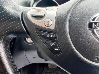 NISSAN JUKE 1.6 N-Connecta