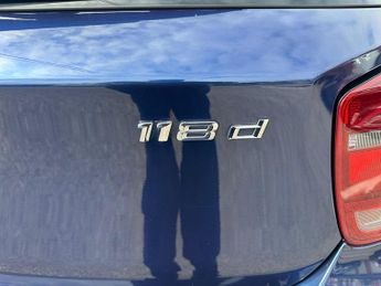 BMW 1 SERIES 2.0 118d SE Sport 5-door