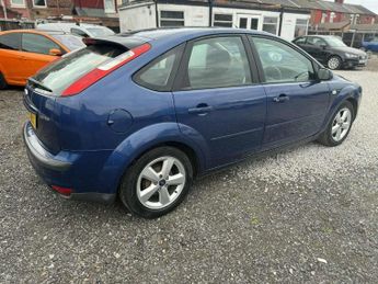 FORD FOCUS 1.6 Zetec Climate