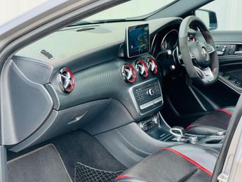 MERCEDES-BENZ A CLASS 2.0 A45 AMG (Premium) SpdS DCT 4MATIC Euro 6 (s/s) 5dr