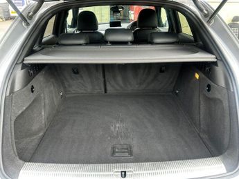 AUDI Q3 2.0 TDI S line Plus