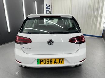 VOLKSWAGEN GOLF 35.8kWh e-Golf Auto 5dr