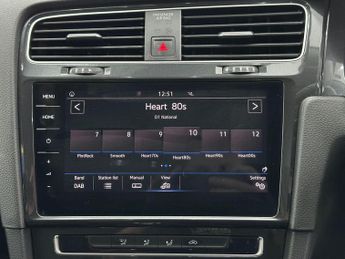 VOLKSWAGEN GOLF 35.8kWh e-Golf Auto 5dr